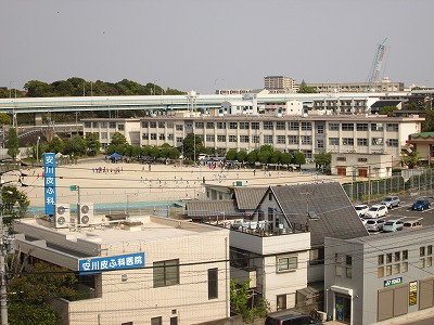 Primary school. Kashii up to elementary school (elementary school) 1200m