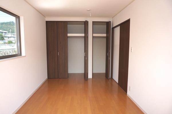 Same specifications photos (Other introspection). (No. 2 place) the same specification