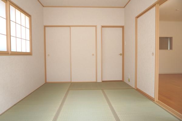 Same specifications photos (Other introspection). (No. 2 place) the same specification