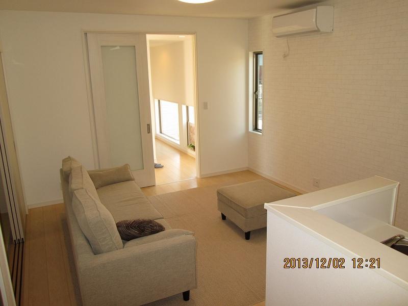 Living. Indoor (12 May 2013) Shooting