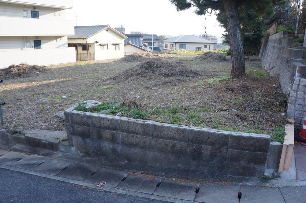 Local land photo. Local (12 May 2013) Shooting