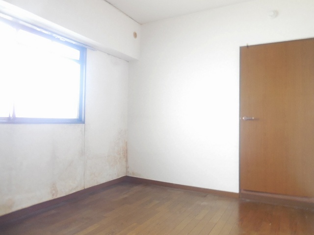 Other room space. Bedroom