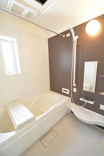 Bathroom.  ※ The same type of use