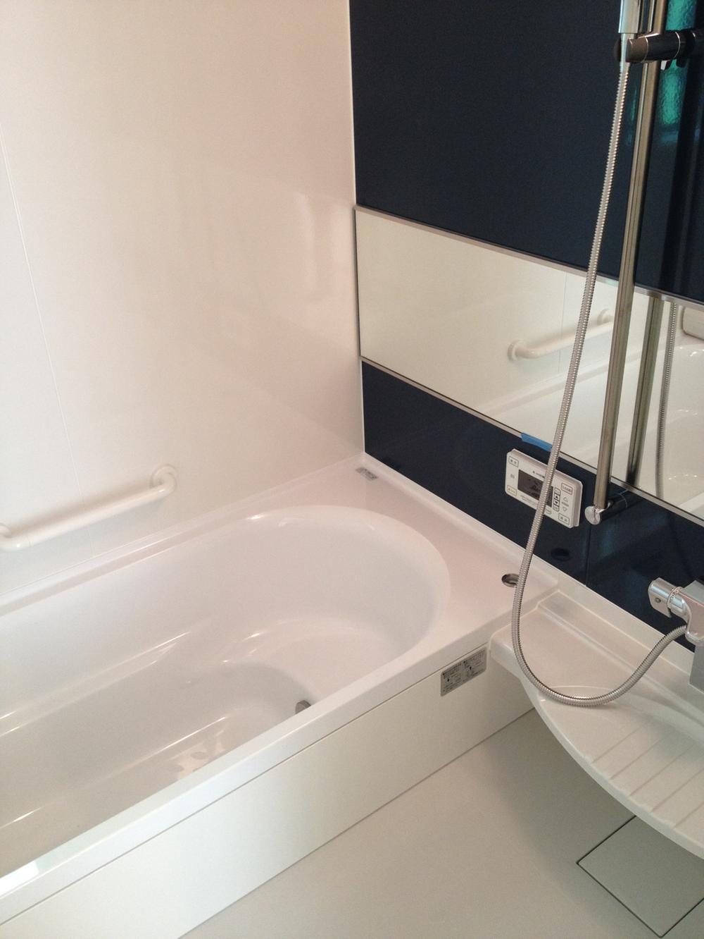 Building plan example (introspection photo). Building plan example: bathroom