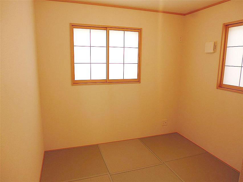 Non-living room. Akarui second floor Japanese-style room