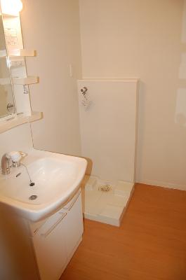 Other room space. Dressing room