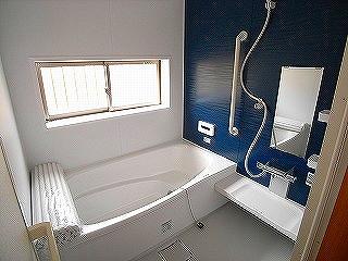 Bathroom. ※ The photograph is a property of the same manufacturer and construction.