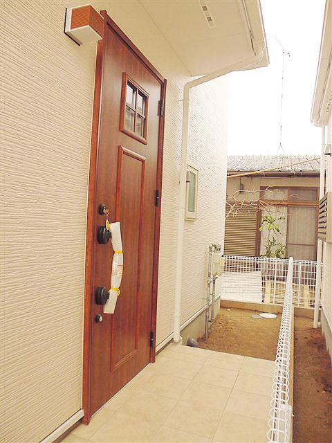 Entrance. Entrance door