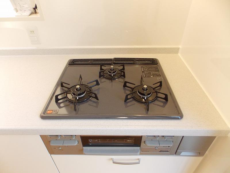 Same specifications photo (kitchen). It is gas specification! Firepower also strongly, Stir-fry, such as fried rice ・ Others will show their ability in a variety of dishes! ! (^_^) /