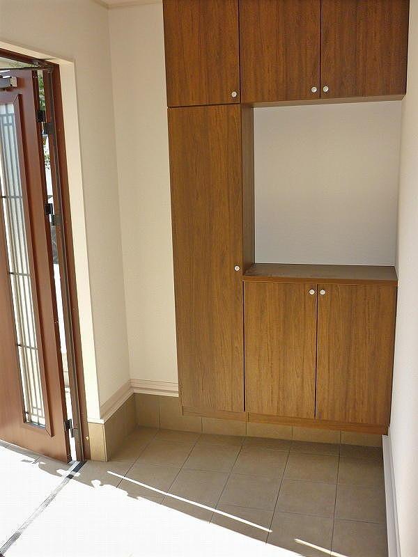 Entrance. Storage capacity is rich shoes cloak (^_^) from sandals to boots / You Katazuki entrance around the neat (* ^ _ ^ *)