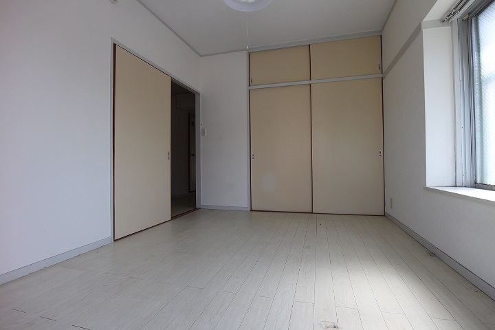 Other room space. Western-style (isomorphic type)