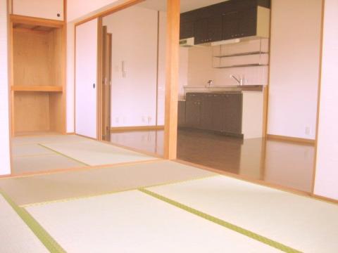 Entrance. Japanese style room