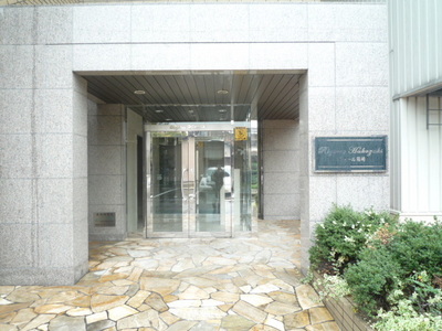 Building appearance. appearance