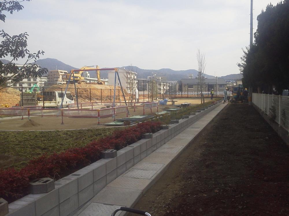 Local land photo. Park in the park is also soon complete.