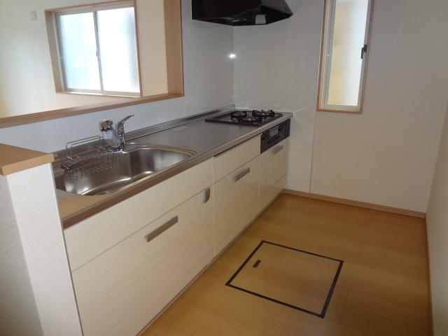 Kitchen. Counter kitchen overlooking the living room