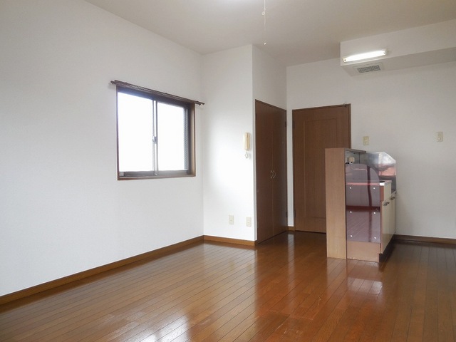 Other room space. It is full of windows