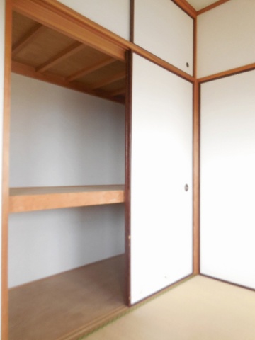 Other room space. Armoire