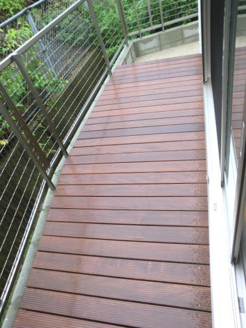 Other. Wood deck standard, There are two places.