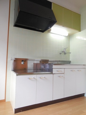 Kitchen. Spread of kitchen