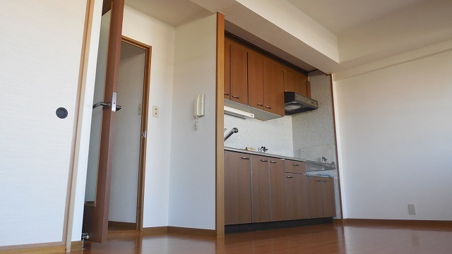 Other room space. dining