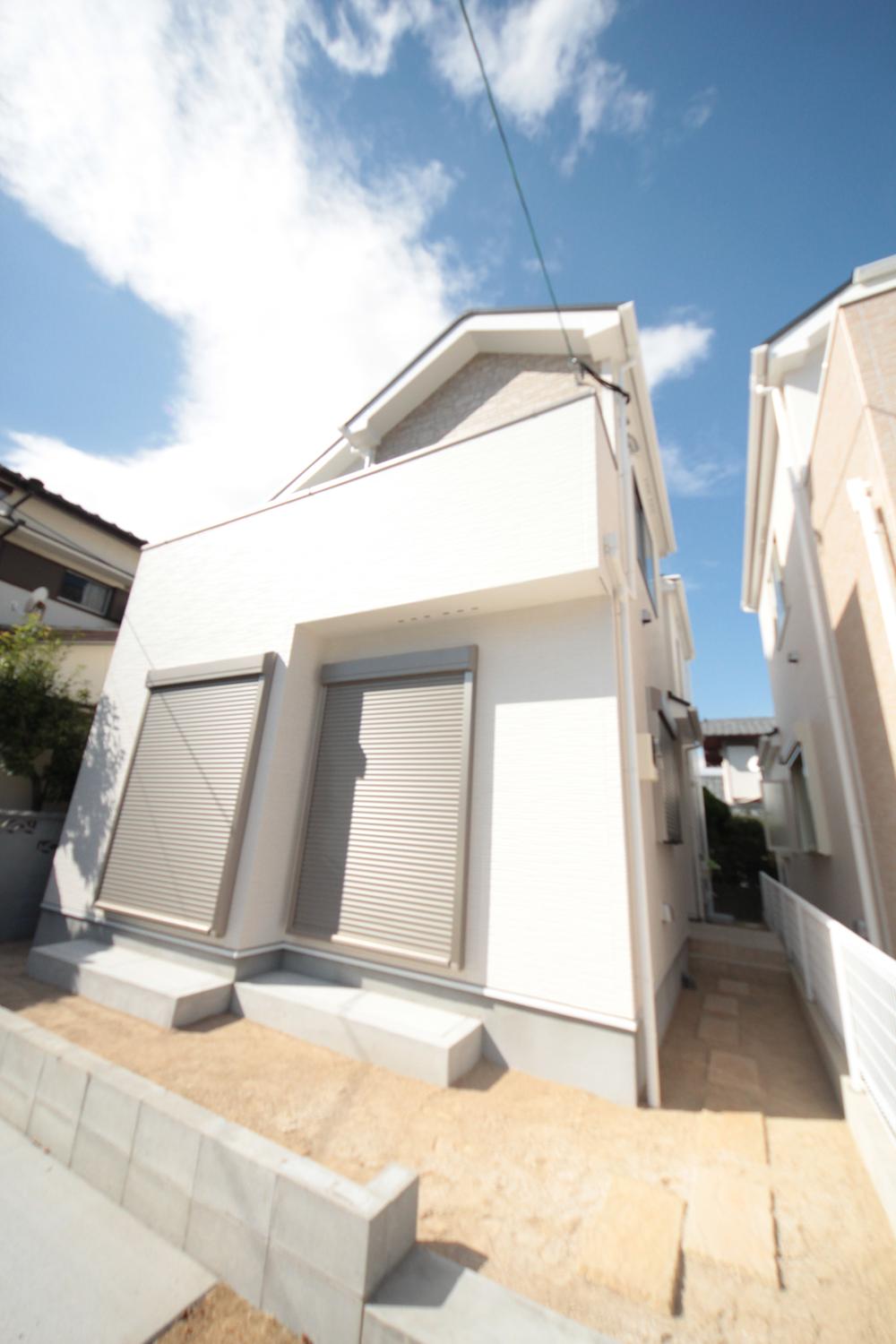 Rendering (appearance).  ※ The same type of use