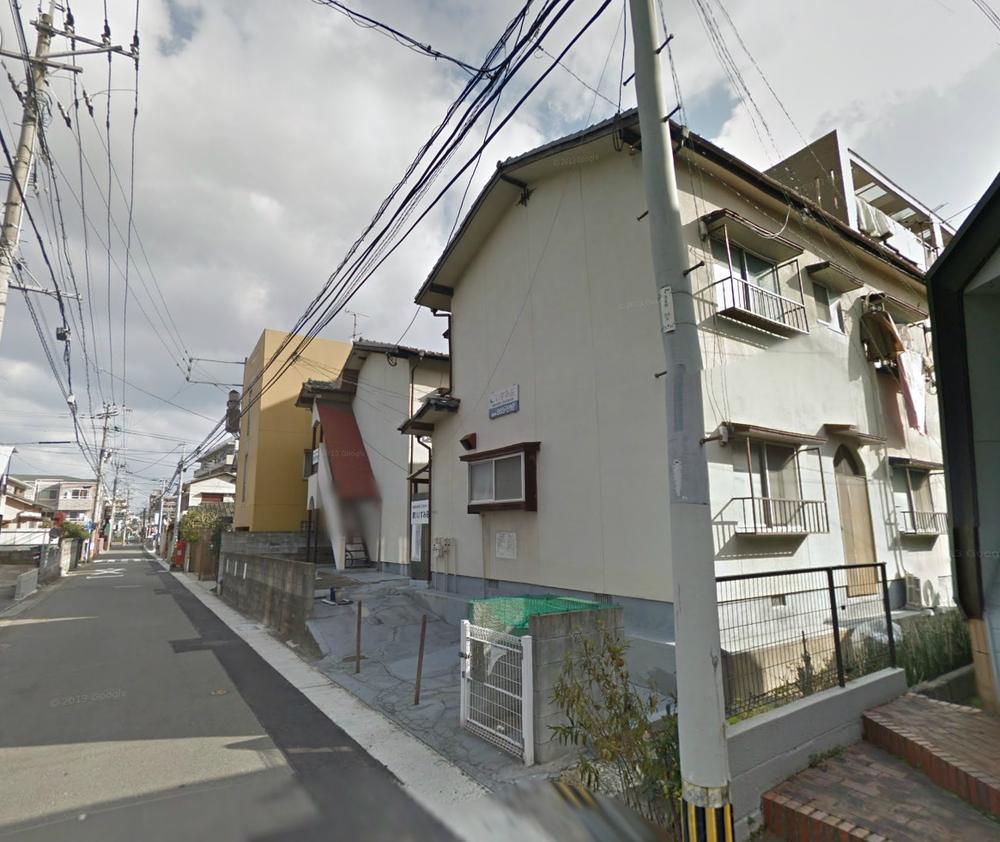 Local appearance photo