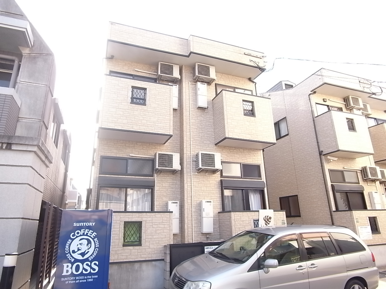 Building appearance. Walk from Beppu Station 6 minutes.