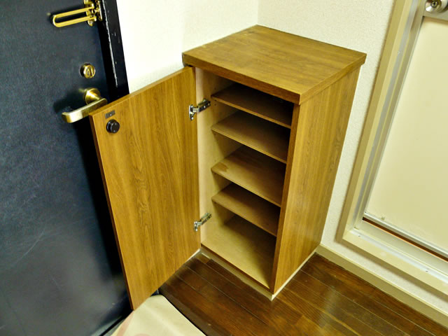 Other Equipment. Shoe box