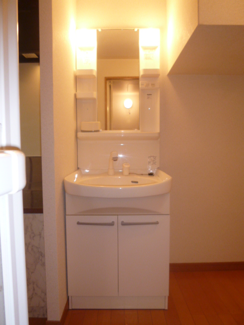 Washroom. Not be removed only this!