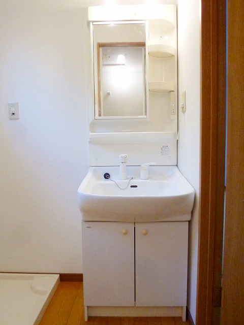 Washroom.  ☆ Shampoo dresser ☆ 
