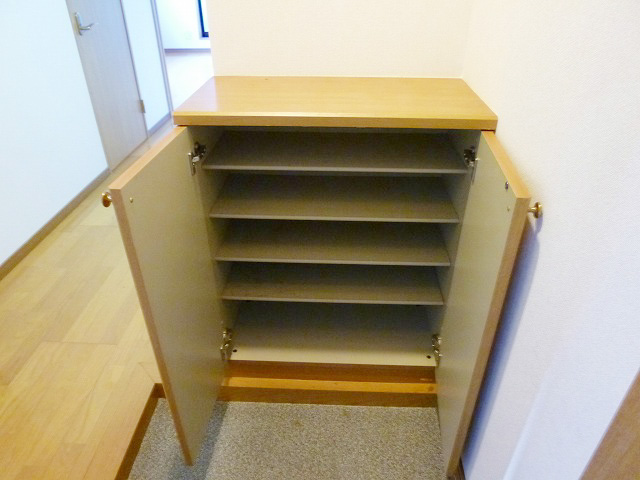 Entrance.  ☆ Shoes BOX ☆ 