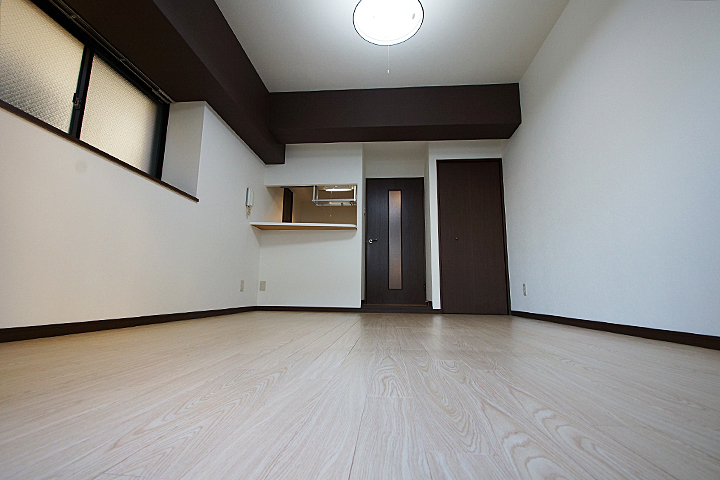 Living and room. Western-style 2