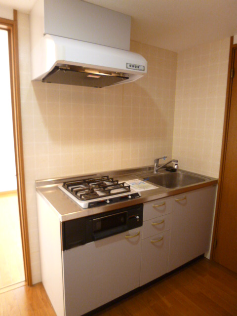 Kitchen. There is no easily this kitchen! 