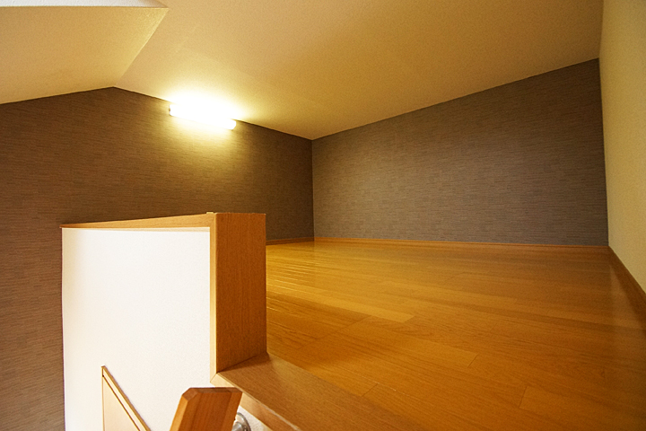 Other room space. loft