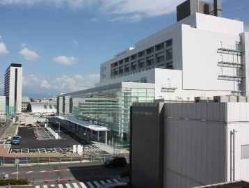 Hospital. Fukuoka University 2800m to the hospital (hospital)