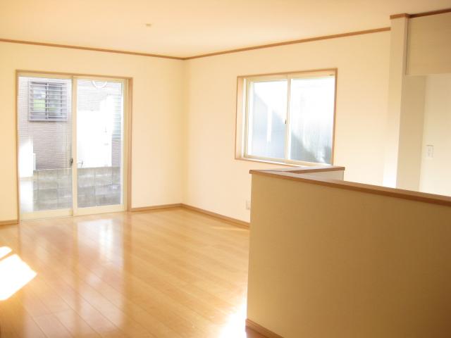 Same specifications photos (living).  ◆ ◇ photograph is the one of the construction company the same specification. Please contact us for specification details ◇ ◆