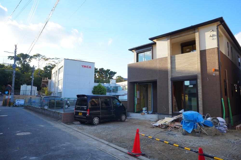 Local photos, including front road. ◇ ◆ Local Photos ◆ ◇