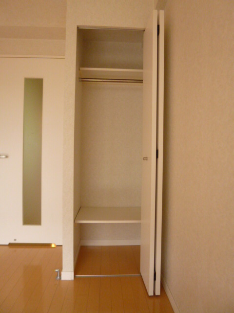 Receipt. There closet!