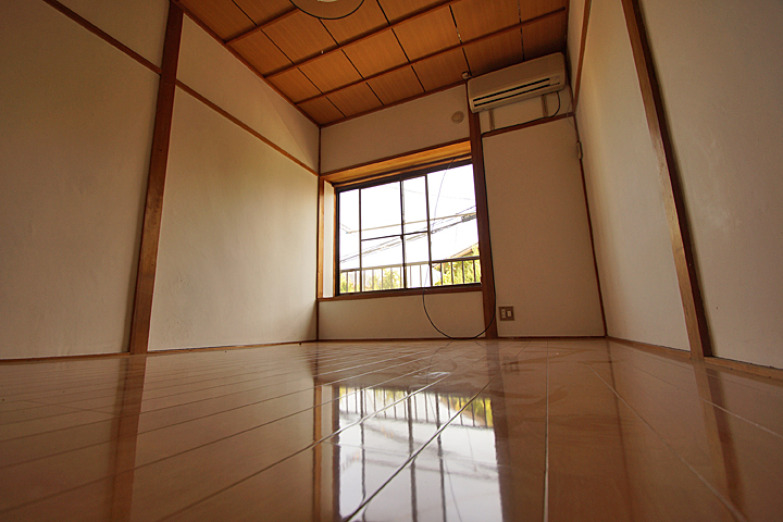 Living and room. Western-style 2