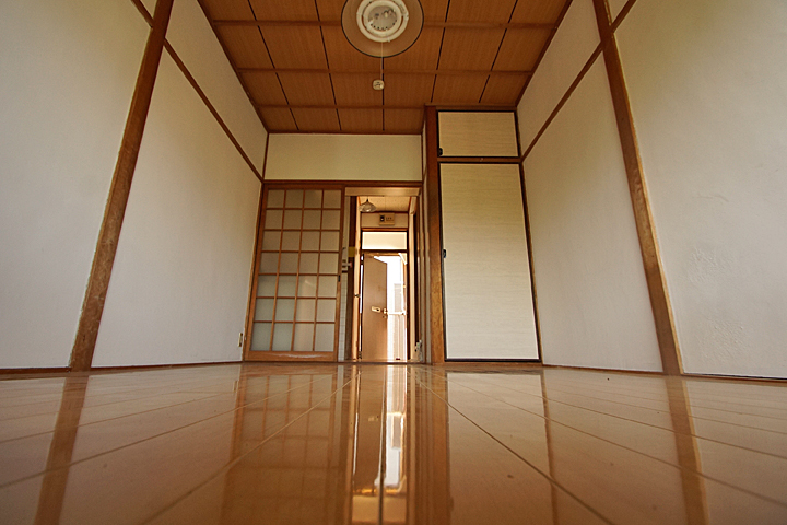 Other room space. Western-style 3