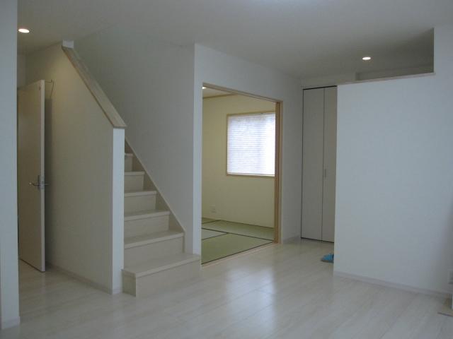 Living. Indoor (June 2013) Shooting