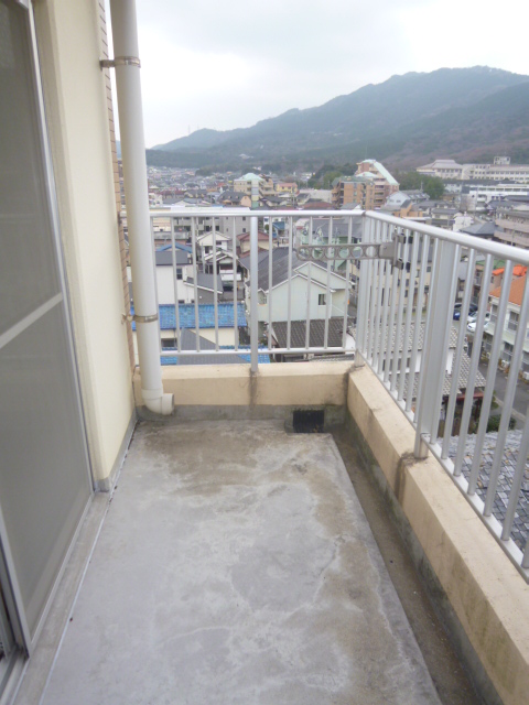 Balcony. Also good landscape ☆