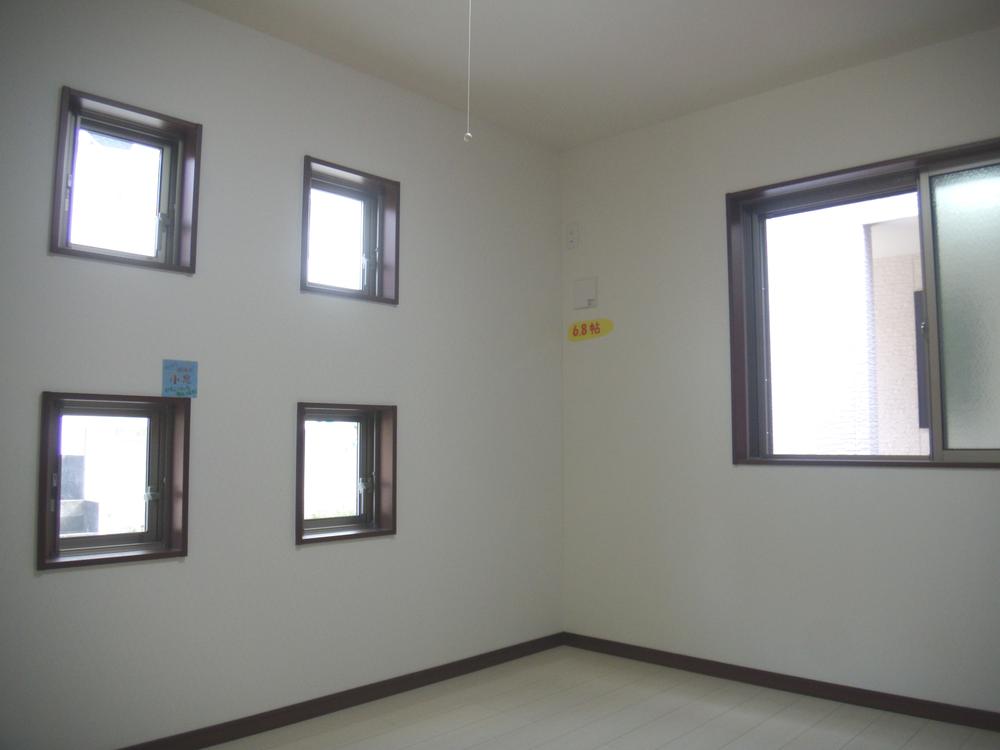 Non-living room. Other room