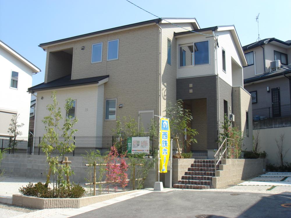 An example of an appearance. (Photo is a thing of the already sale. )