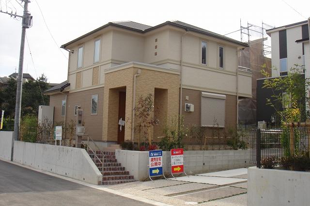 An example of an appearance. (Photo is a thing of the already sale. )