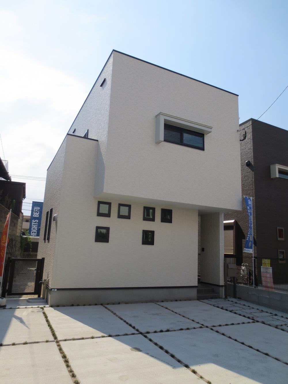 Local appearance photo.  [No. 3 place] Local (August 2013) Shooting