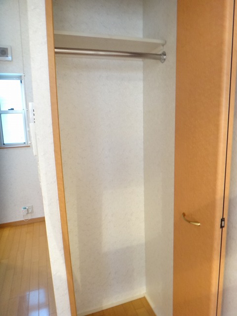 Receipt. Plenty of closet ☆ 