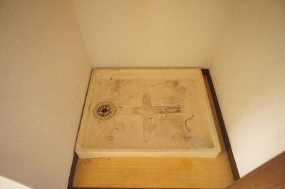 Other Equipment. Washing machine in the room ☆