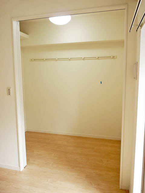 Other room space. Western style room