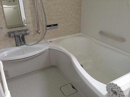 Bathroom. A-1 indoor shooting